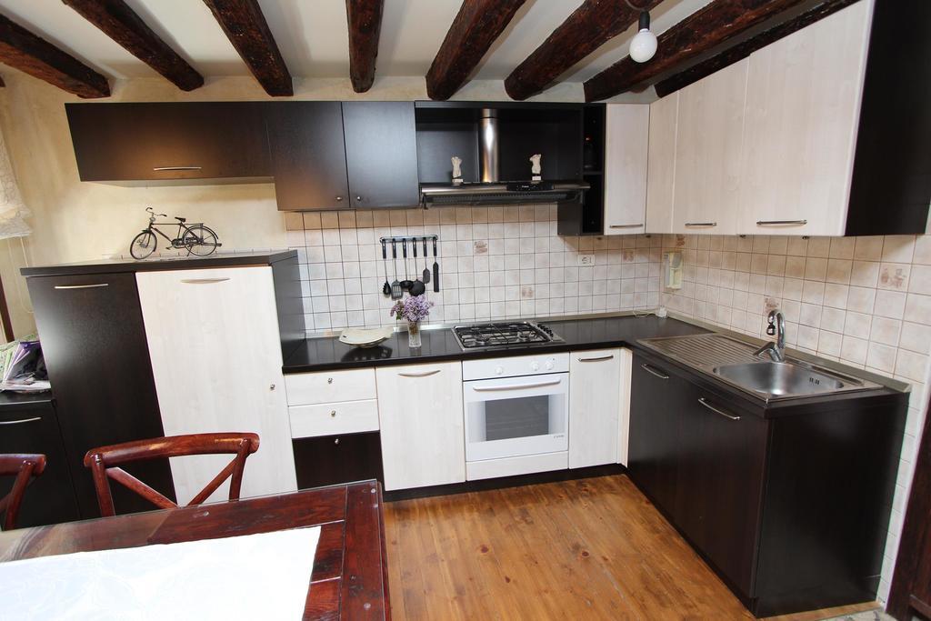 Apartment Midea Ровинь Экстерьер фото